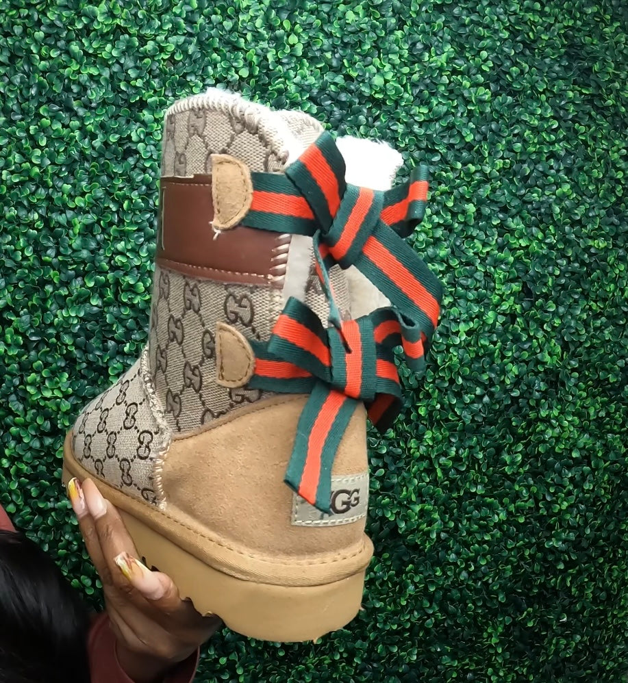 Snow Boots